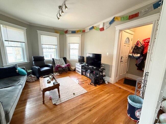 Foto del edificio - 81 Florence St