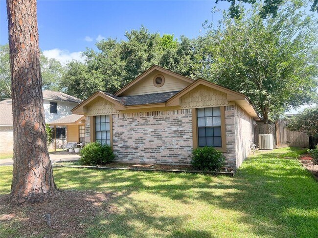 Foto del edificio - 21634 Park Bend Dr