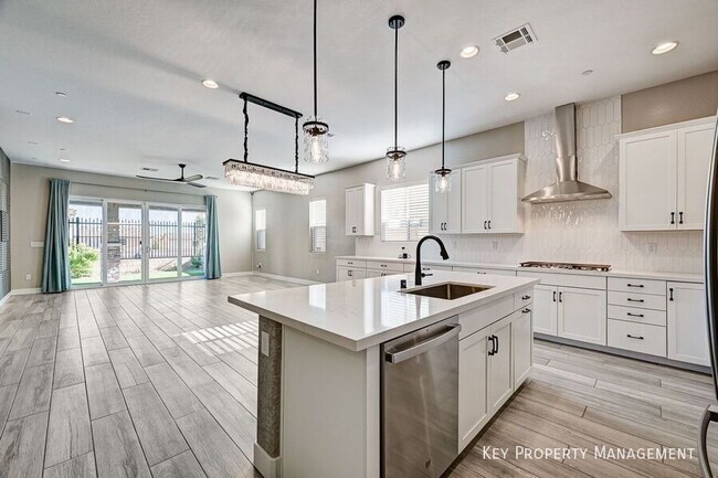 Foto del edificio - 7466 Hadnot St