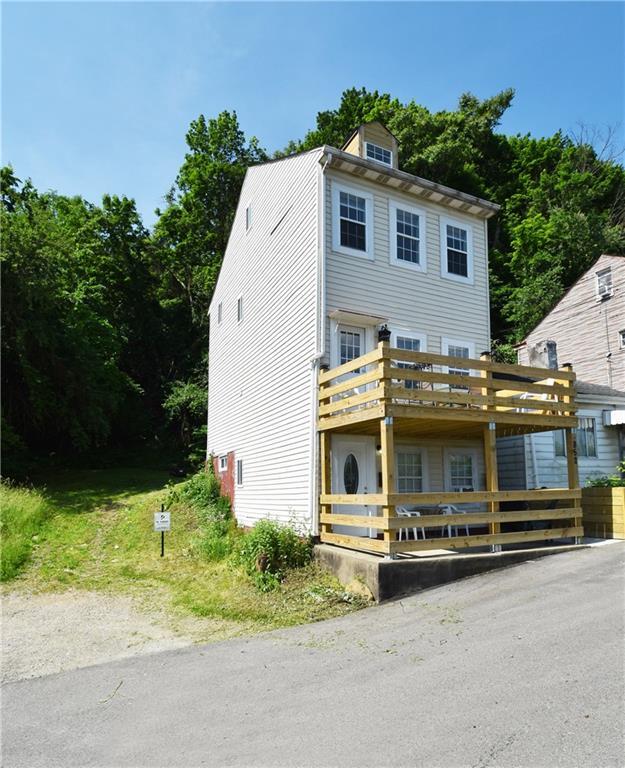 2 parking spaces adjacent to the house - 852 Windom St