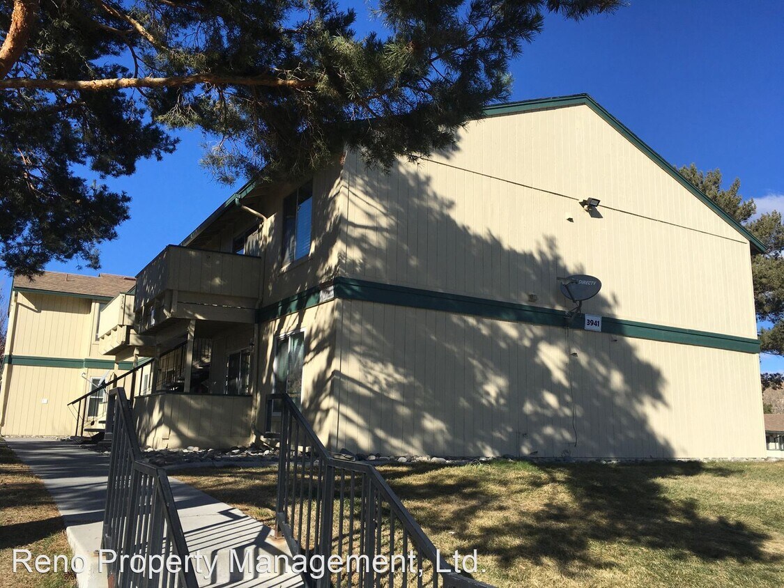Primary Photo - 2 br, 1 bath House - 3941 Clear Acre Ln # 234