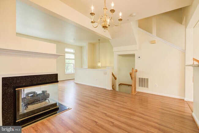 Foto del edificio - 4309 Stevens Battle Ln