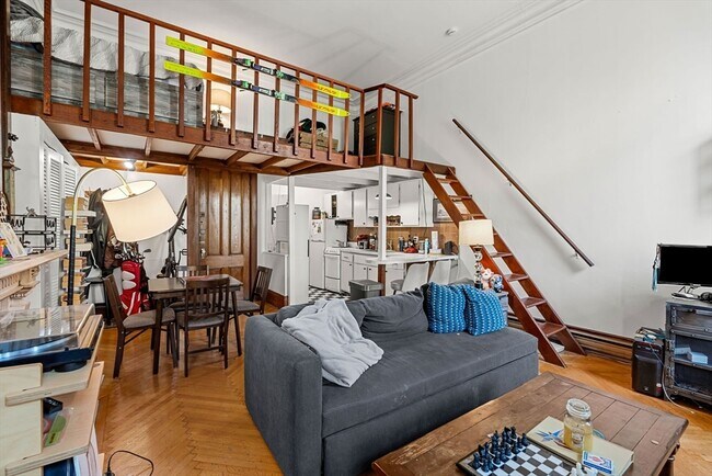 Foto del edificio - 163 Beacon St