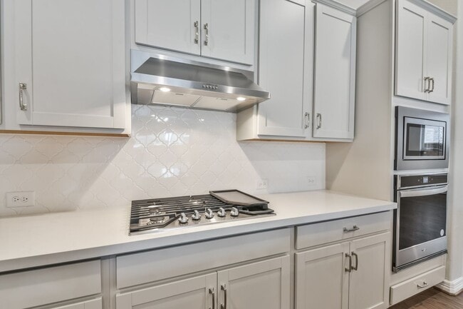 Foto del edificio - 27124 Regal Scott Dr