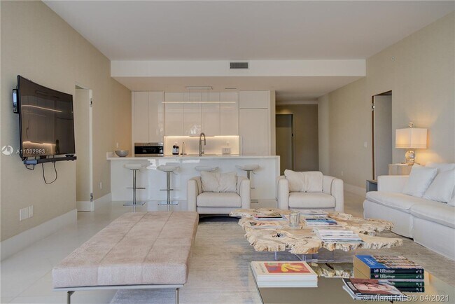 Foto del edificio - 801 South Pointe Dr