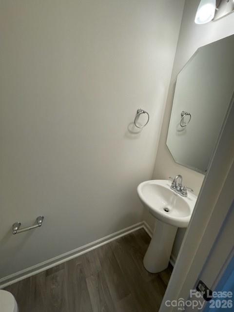 Foto del edificio - 809 Alexander Commons Dr