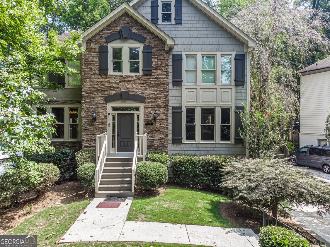 Primary Photo - 2555 Ridgewood Rd NW