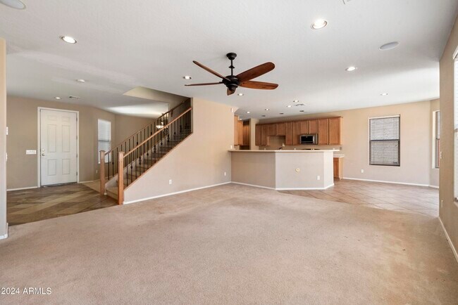 Viviendo - 18466 W Westfall Way
