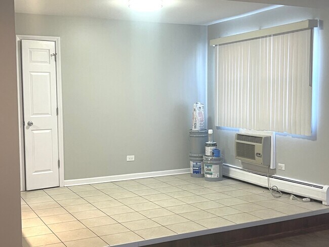 Foto del edificio - 4644 Custer Ave