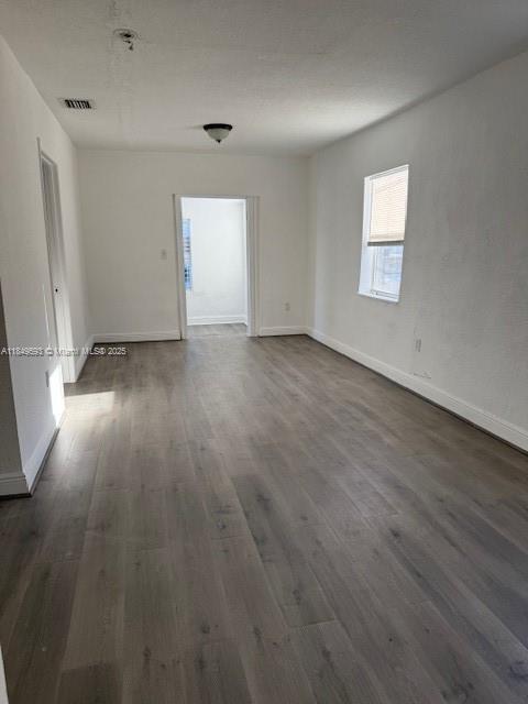 Foto del edificio - 1545 NW 68th St