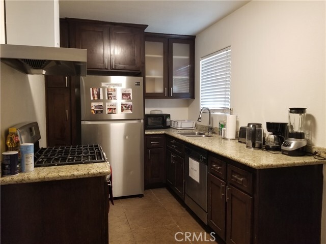 Building Photo - 2343 Maynard Dr