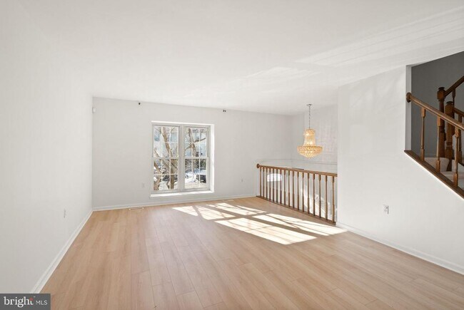 Foto del edificio - 7829 Mt Woodley Pl