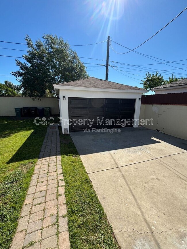 Foto del edificio - 1408 E 142nd St