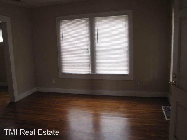 Foto del edificio - 533 16th Ave NW