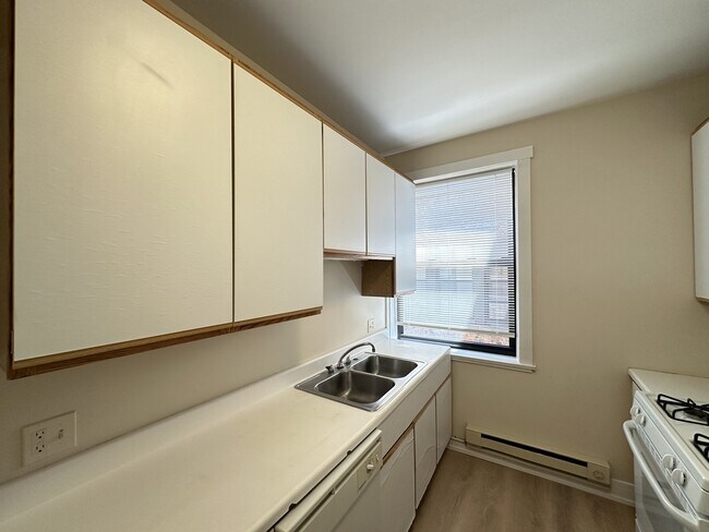 Foto del edificio - 1316 Oak Ave