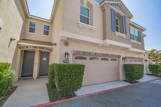Building Photo - 22097 Barrington Way