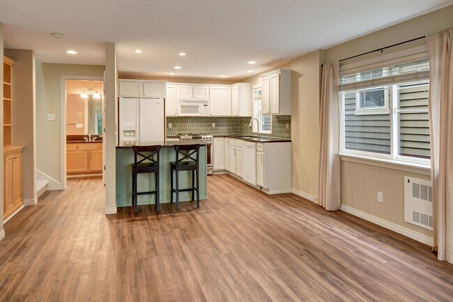 Foto del edificio - 5707 26th Ave NW