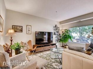Foto del edificio - 4750 E 53rd St
