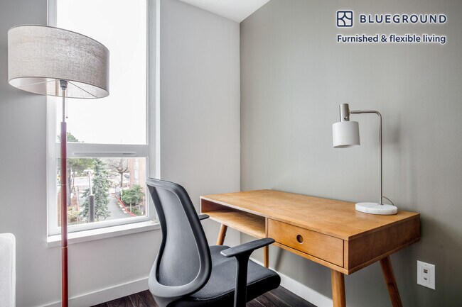 Foto del edificio - 12288 NE 12th Ln