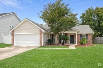 Building Photo - 1032 Sterling Oaks Blvd