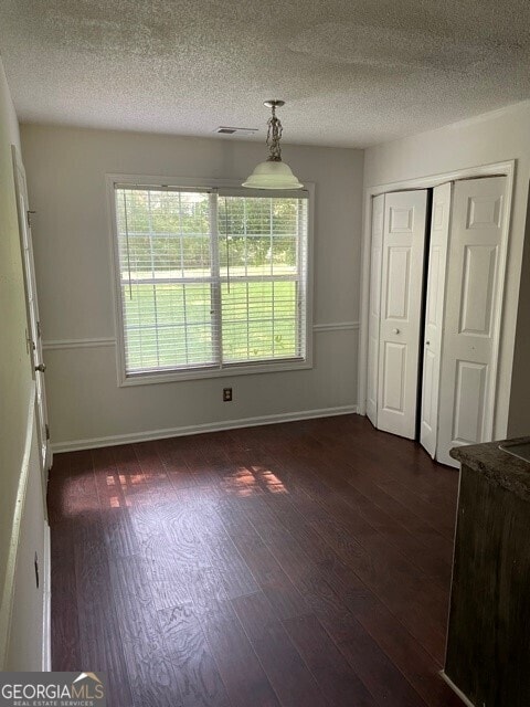 Foto del edificio - 20 Bridgewater Dr