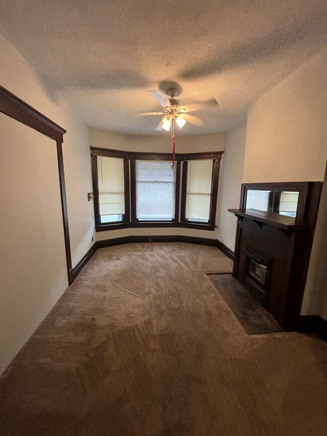 Foto del edificio - 2198 N 4th St