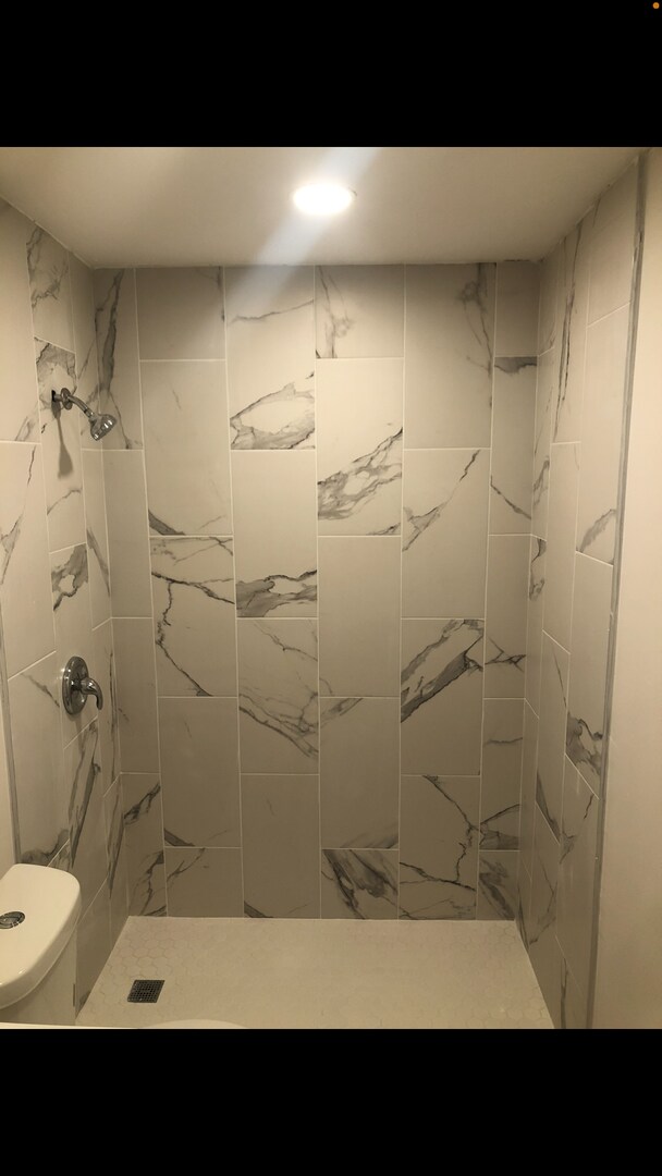 Foto del edificio - PERFECT LOCATION***ANNUAL/7 MONTH MINIMUM ...