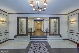 Building Photo - 1910 Kalorama Rd NW