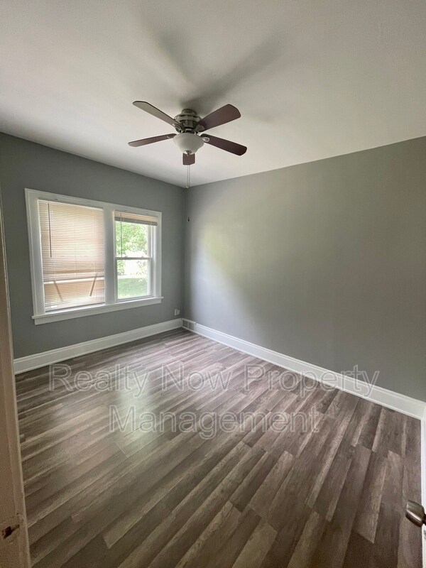 11113 Langton Ave Unit 1, Garfield Heights, OH 44125 Condo for Rent