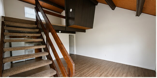 Foto del edificio - 1258 Green Valley Dr