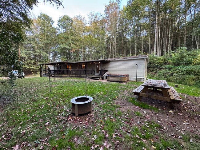Building Photo - 889 Caldwell Rd