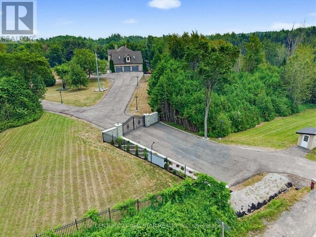 Building Photo - 3911 Charleston Sideroad