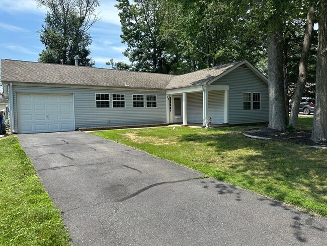 3 Bedroom 1 bath - Willingboro - 3 Bedroom 1 bath - Willingboro House