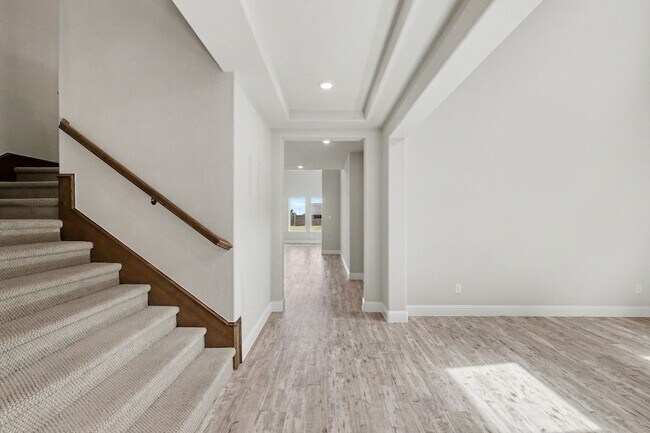 Building Photo - 2317 Willow Garden Dr