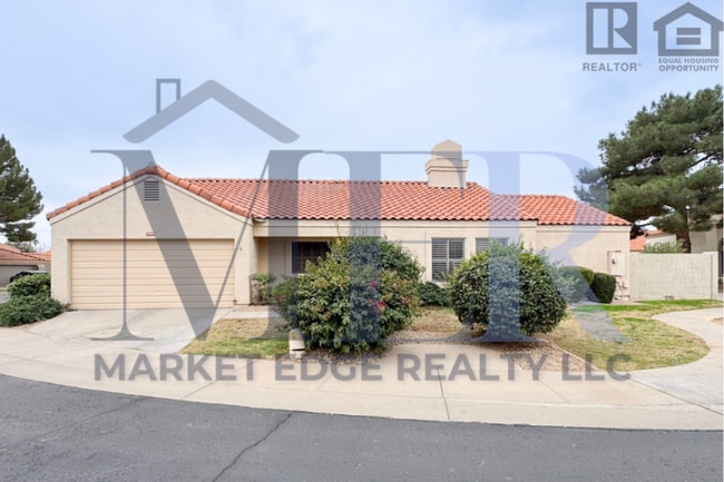 2Bed/2Bath w/Office-House at 40th St/Cactus-Garg! - 2Bed/2Bath w/Office-House at 40th St/Cactus-Garg!