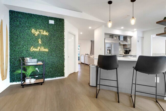 Foto del edificio - 1514 Forest Lakes Blvd