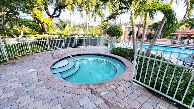 Foto del edificio - 2234 Coral Reef Ct