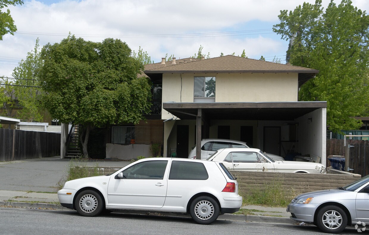 Building Photo - 116 Blue Ridge Dr