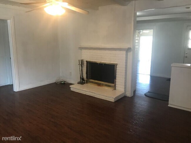 Foto del edificio - 3 br, 2 bath House - 5116 N Sunflower Ave