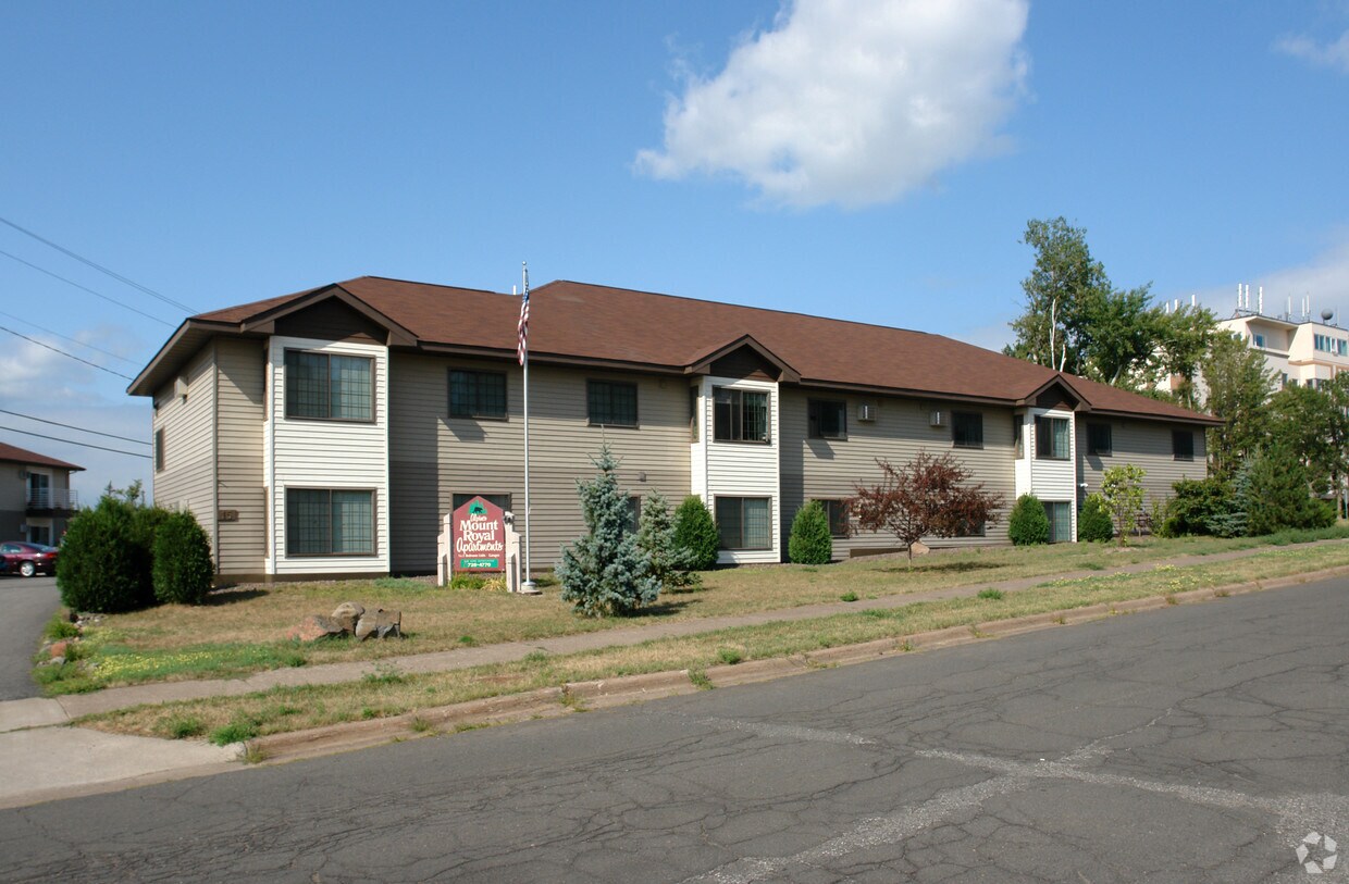 Mount Royal Apartment Apartments in Duluth, MN