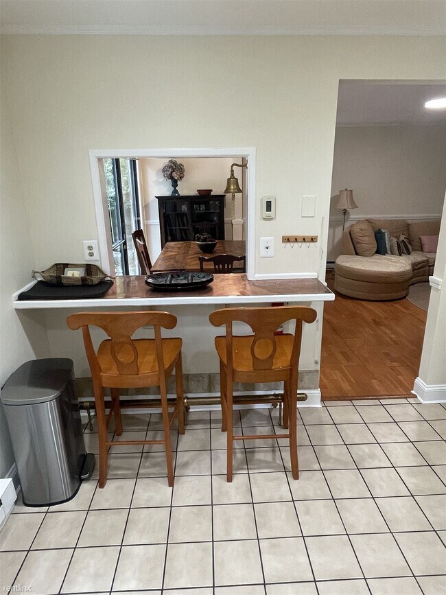 Foto del edificio - 2 br, 1 bath Condo - 24 Camp Street 5
