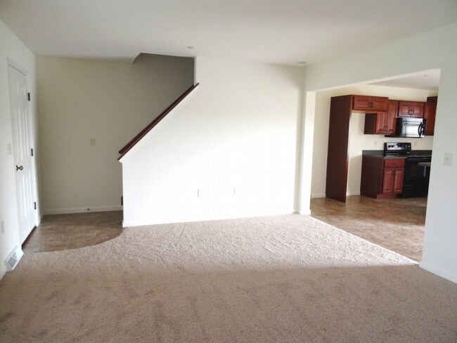 Foto del edificio - 300 Meadow View Dr