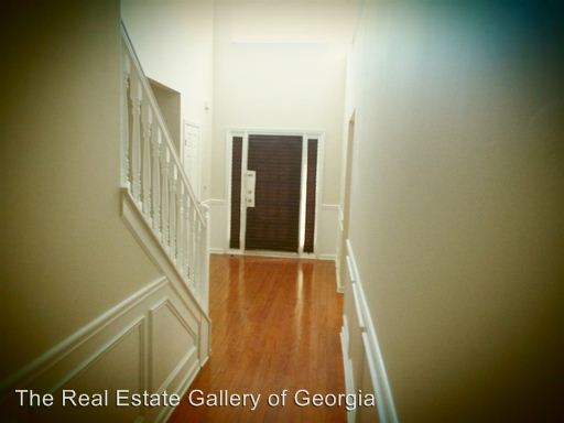 Building Photo - 265 Wellsley Ln