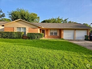 Building Photo - 1408 Kiowa Dr
