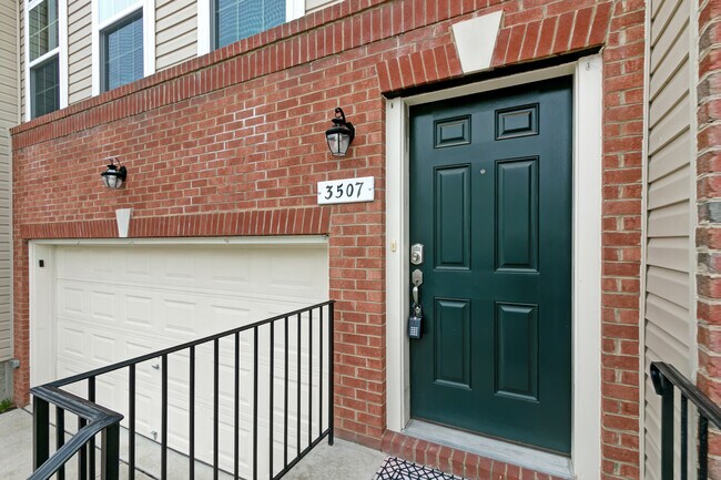 Building Photo - 3507 Seagrass Ln
