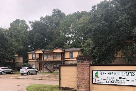 Primary Photo - 3300 Pine Grove Dr