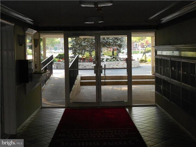Foto del edificio - 300 Byberry Rd