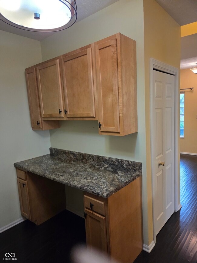 Foto del edificio - 1012 Grovewood Dr