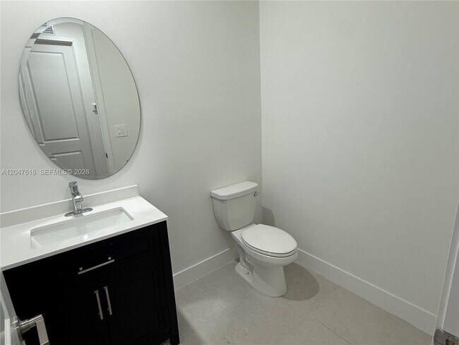 Building Photo - 4255 SW 123rd Ter