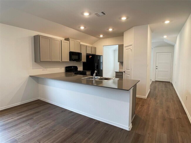 Building Photo - 1445 Marley